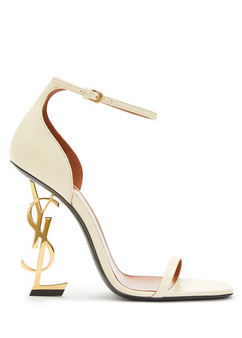 ysl topuklu sandal